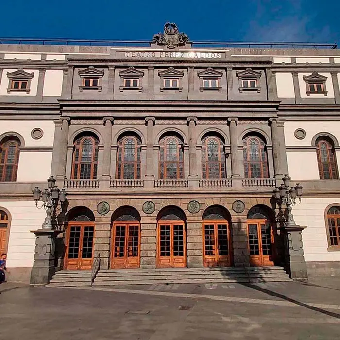 Teatro Perez Galdos Triana - Palk silk 1880